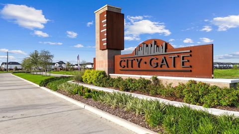 Photo of 12545 Walmgate Court, Houston, TX 77047 (MLS # 38876274)