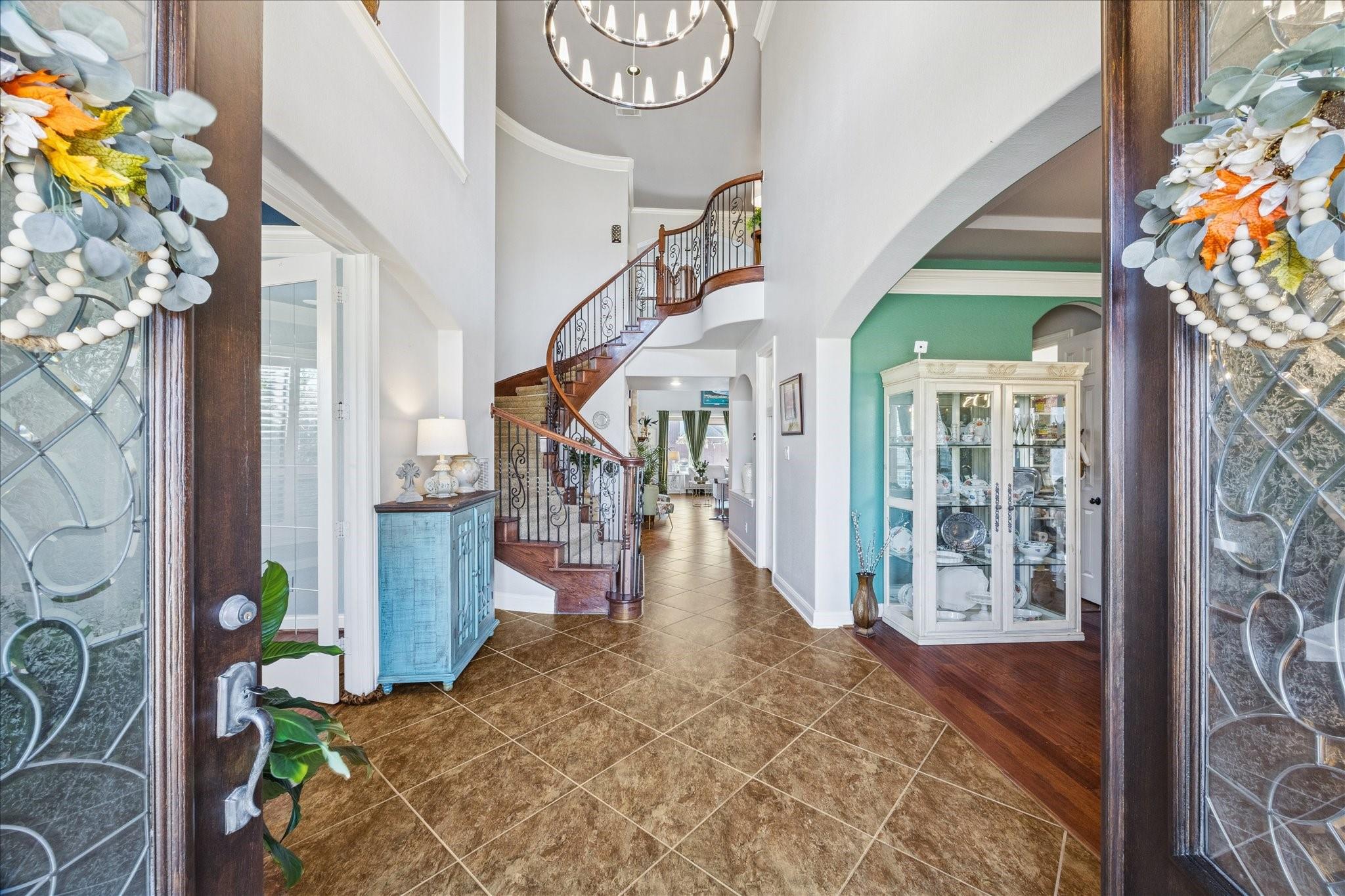 2504 Baywater Canyon Drive