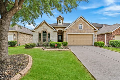 Photo of 14127 Grovemist Lane, Houston, TX 77082 (MLS # 65269542)
