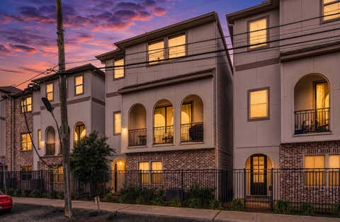 Photo of 5230 Schuler Street, Houston, TX 77007 (MLS # 17773207)