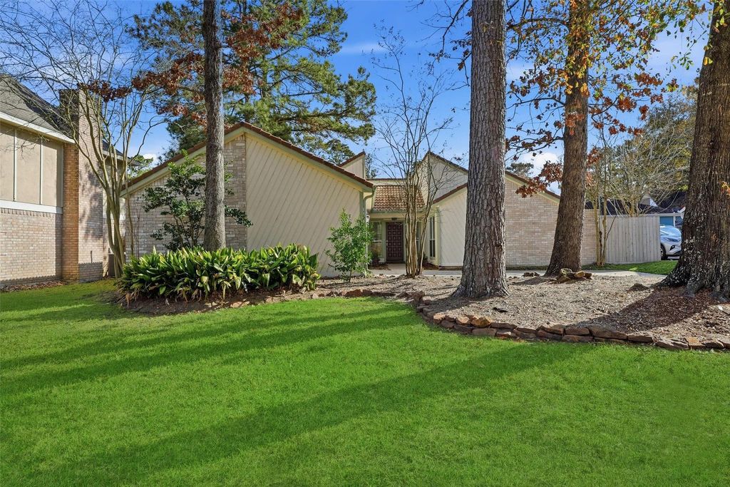 Photo of 3618 Riverwood Park Drive, Kingwood, TX 77345 (MLS # 27155549)