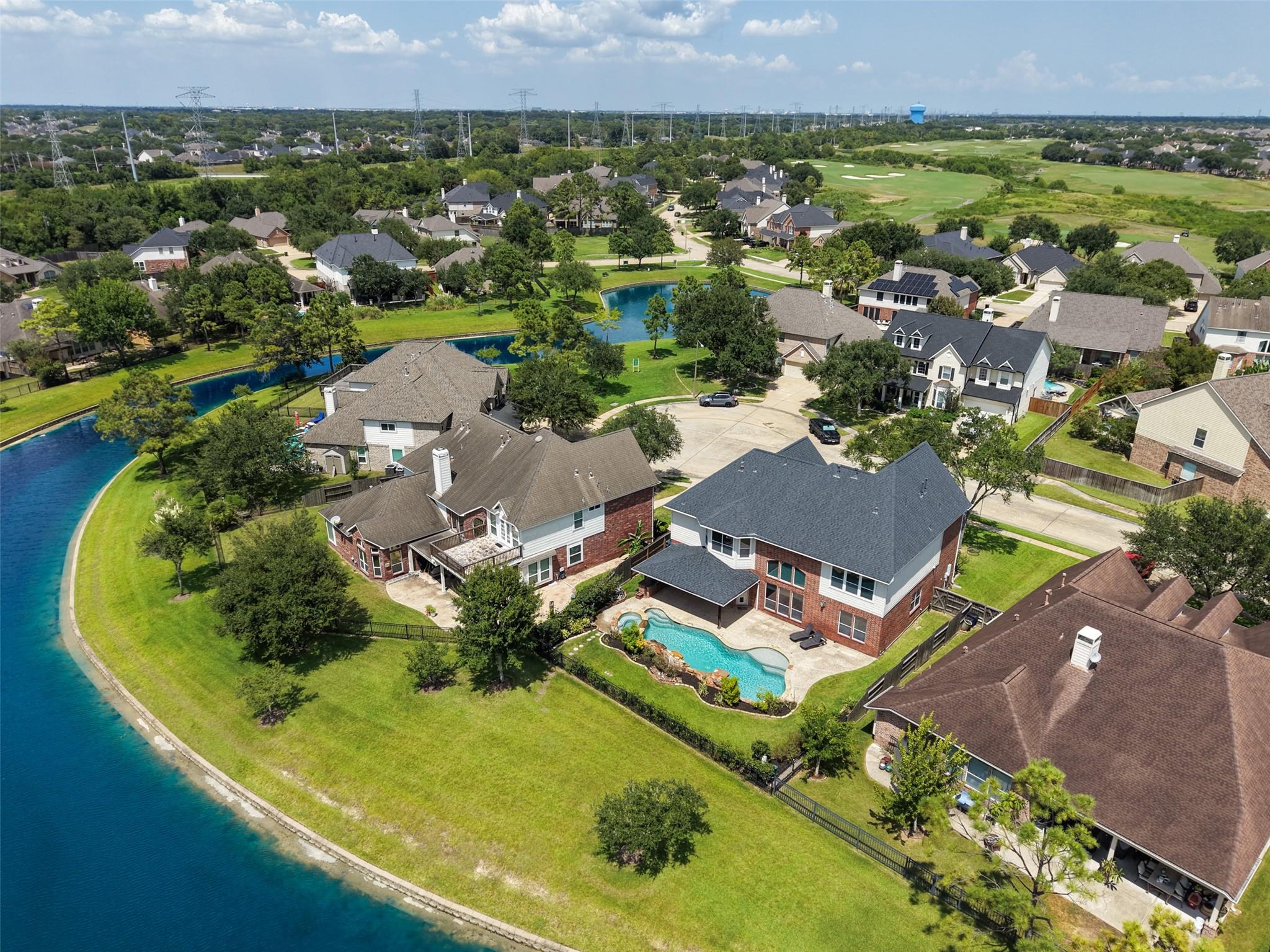 1125 Shady Knoll
