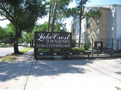 Photo of 2100 Wilcrest Drive #114, Houston, TX 77042 (MLS # 20286336)
