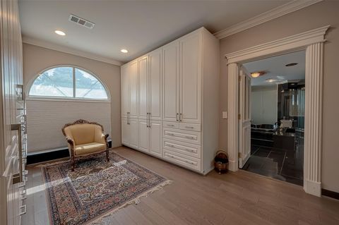 Tiny photo for 12445 Memorial Drive, Houston, TX 77024 (MLS # 2216221)