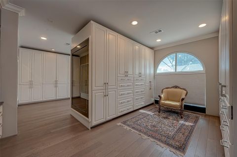 Tiny photo for 12445 Memorial Drive, Houston, TX 77024 (MLS # 2216221)