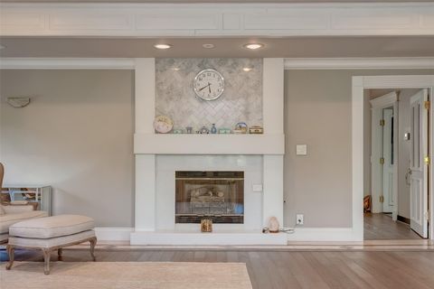 Tiny photo for 12445 Memorial Drive, Houston, TX 77024 (MLS # 2216221)