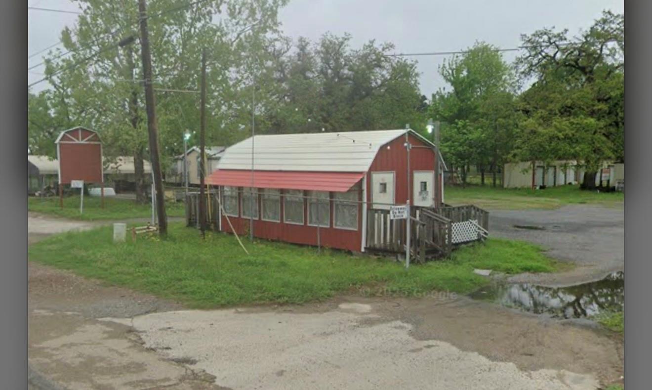 805 N Main Street