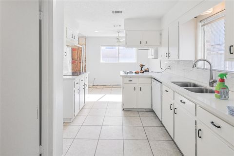 Tiny photo for 2719 Meadow Lane, Houston, TX 77568 (MLS # 79299636)