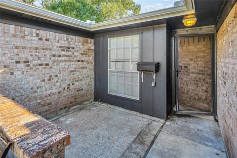 Tiny photo for 2719 Meadow Lane, Houston, TX 77568 (MLS # 79299636)