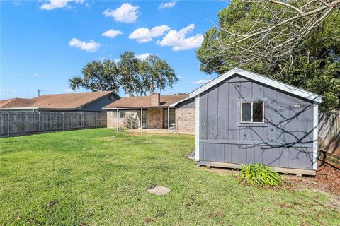 Tiny photo for 2719 Meadow Lane, Houston, TX 77568 (MLS # 79299636)