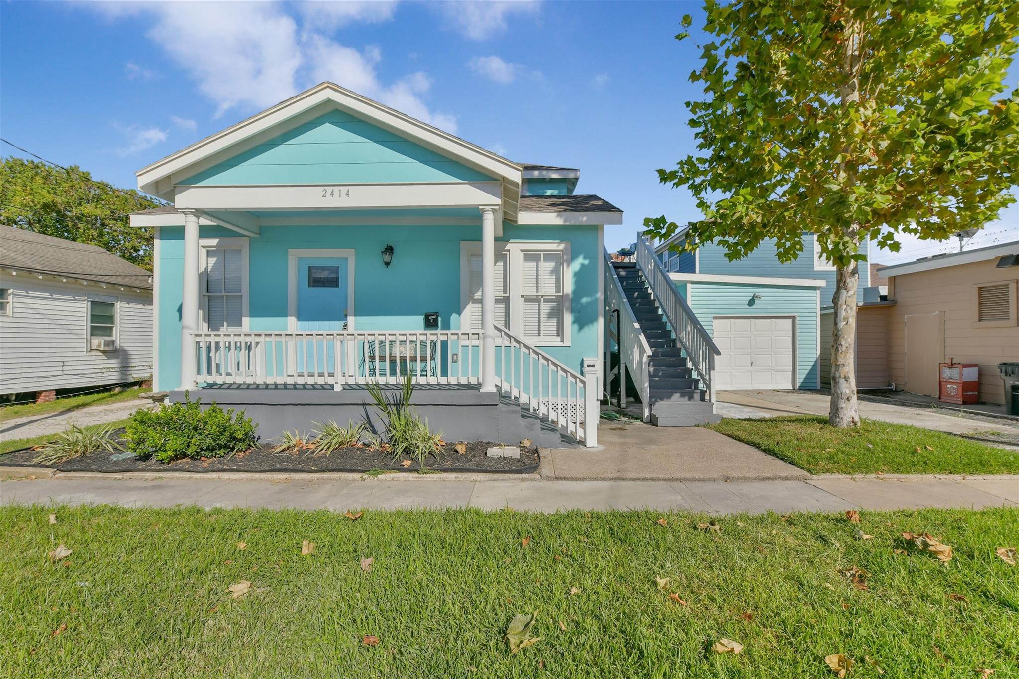 2414 44th Street