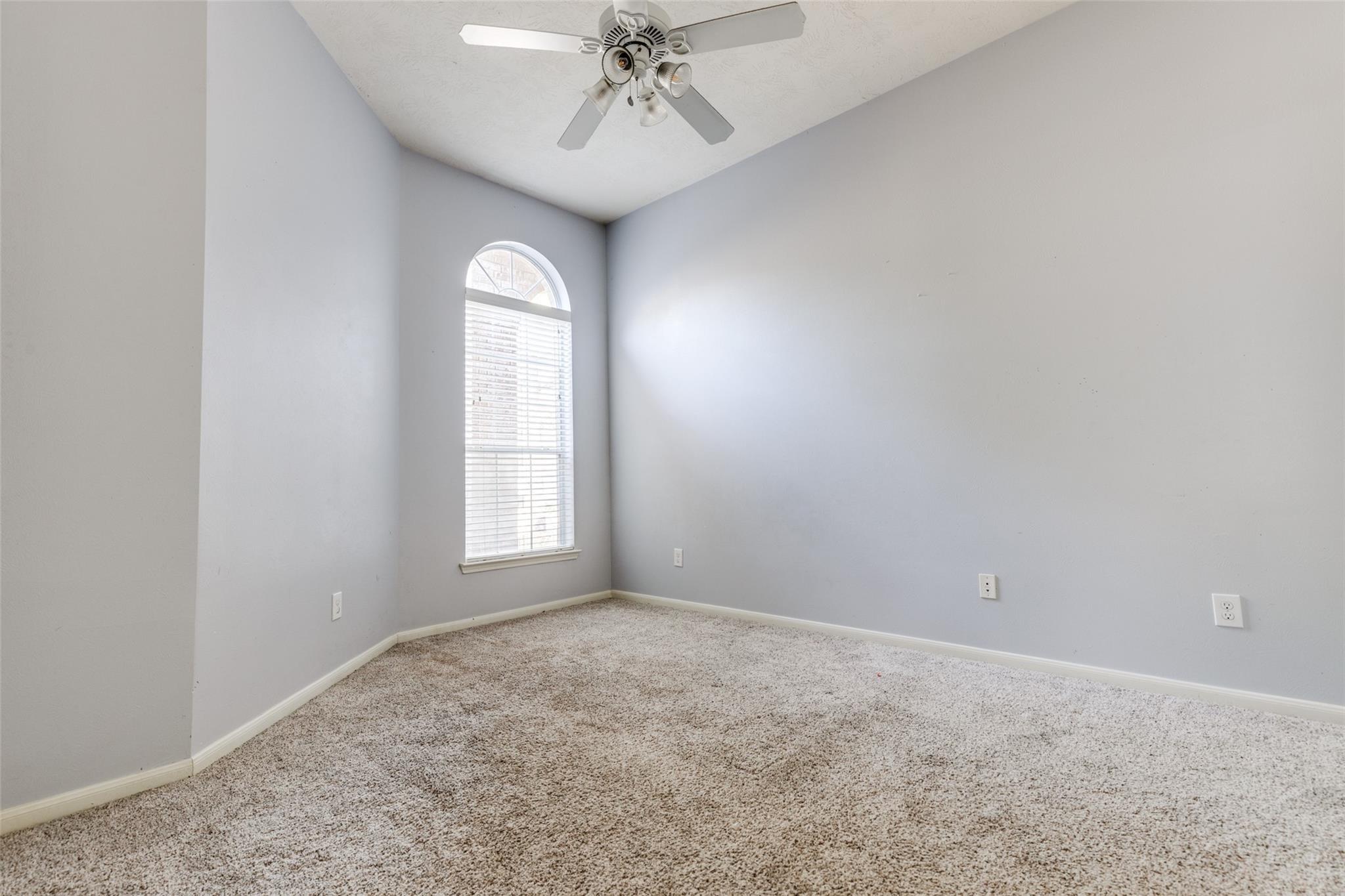 24915 Garnet Shadow Lane