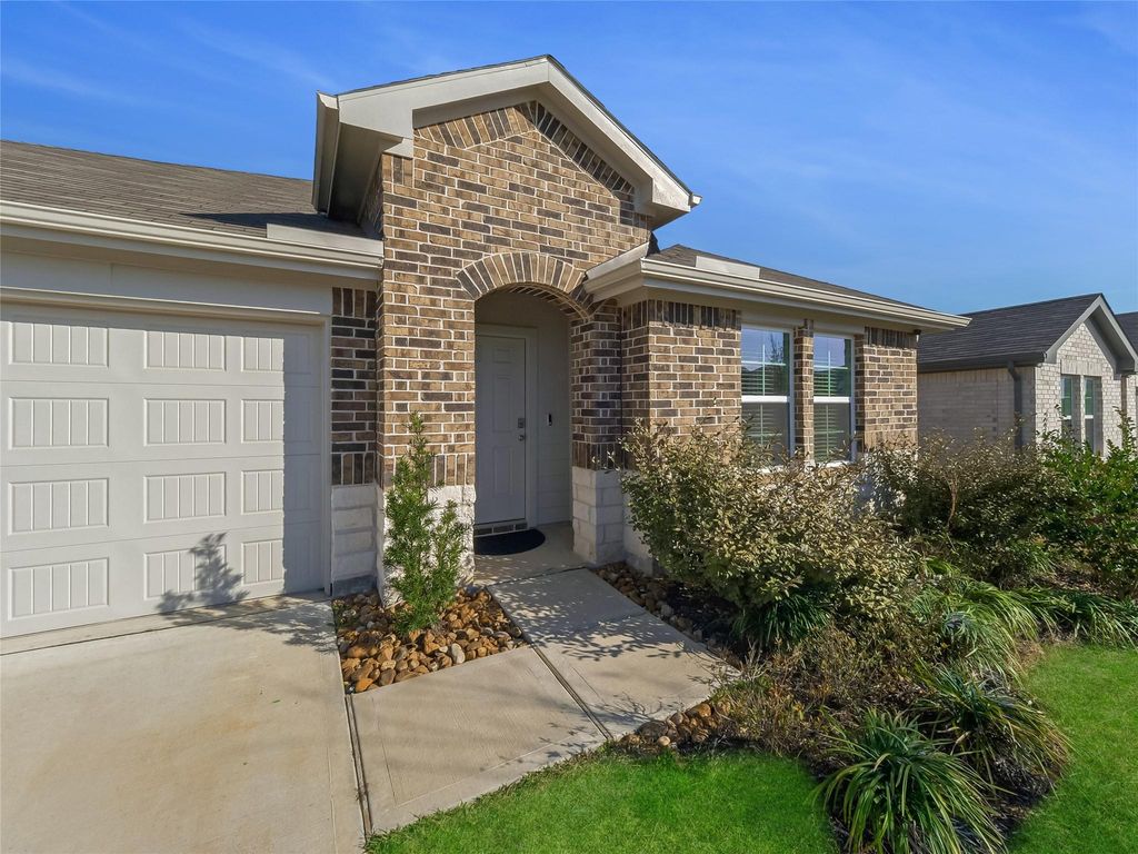 Photo of 40422 Basalt Elm Road, Magnolia, TX 77354 (MLS # 25300675)