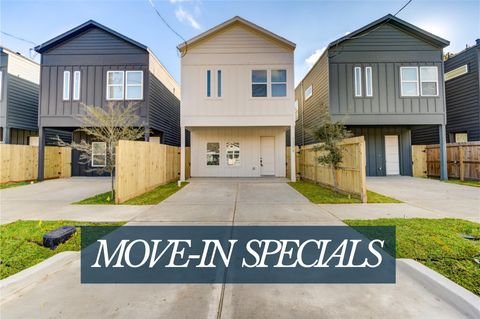 Photo of 1211 Dewalt Street, Houston, TX 77088 (MLS # 98837283)