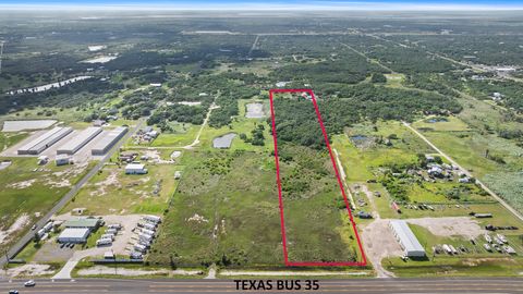 Vacant Land For Sale - 3312 Highway 35<br/> Aransas Pass, TX 78336