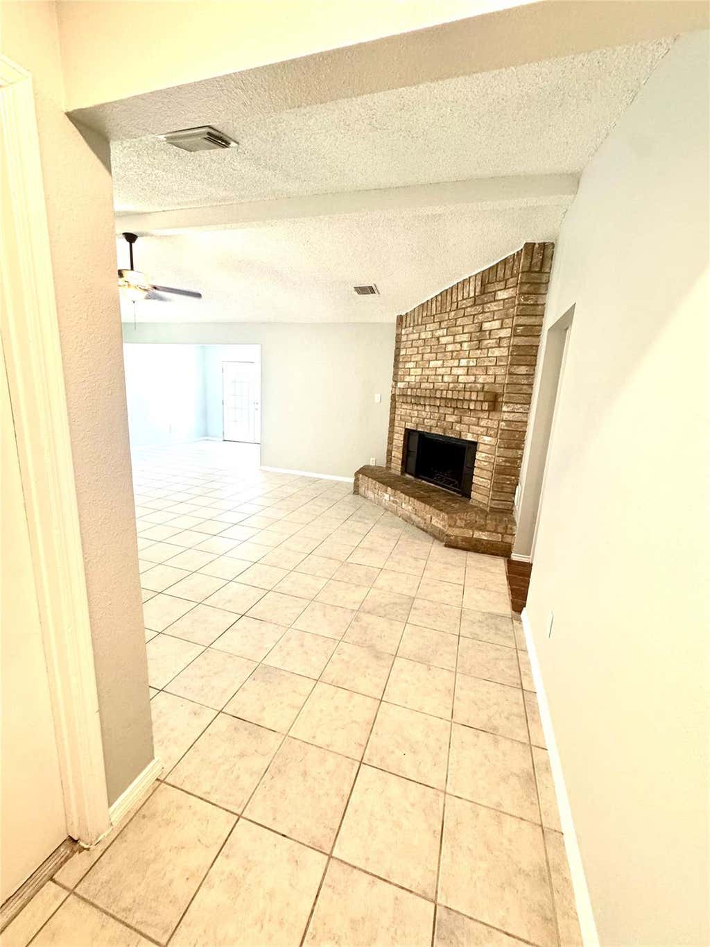 Photo of 3831 Addicks Clodine Road, Houston, TX 77082 (MLS # 33317486)