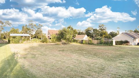 Photo of 0 E Country Club Drive, Shoreacres, TX 77571 (MLS # 75733920) Photo of 0 E Country Club Drive, Shoreacres, TX 77571 (MLS # 75733920)