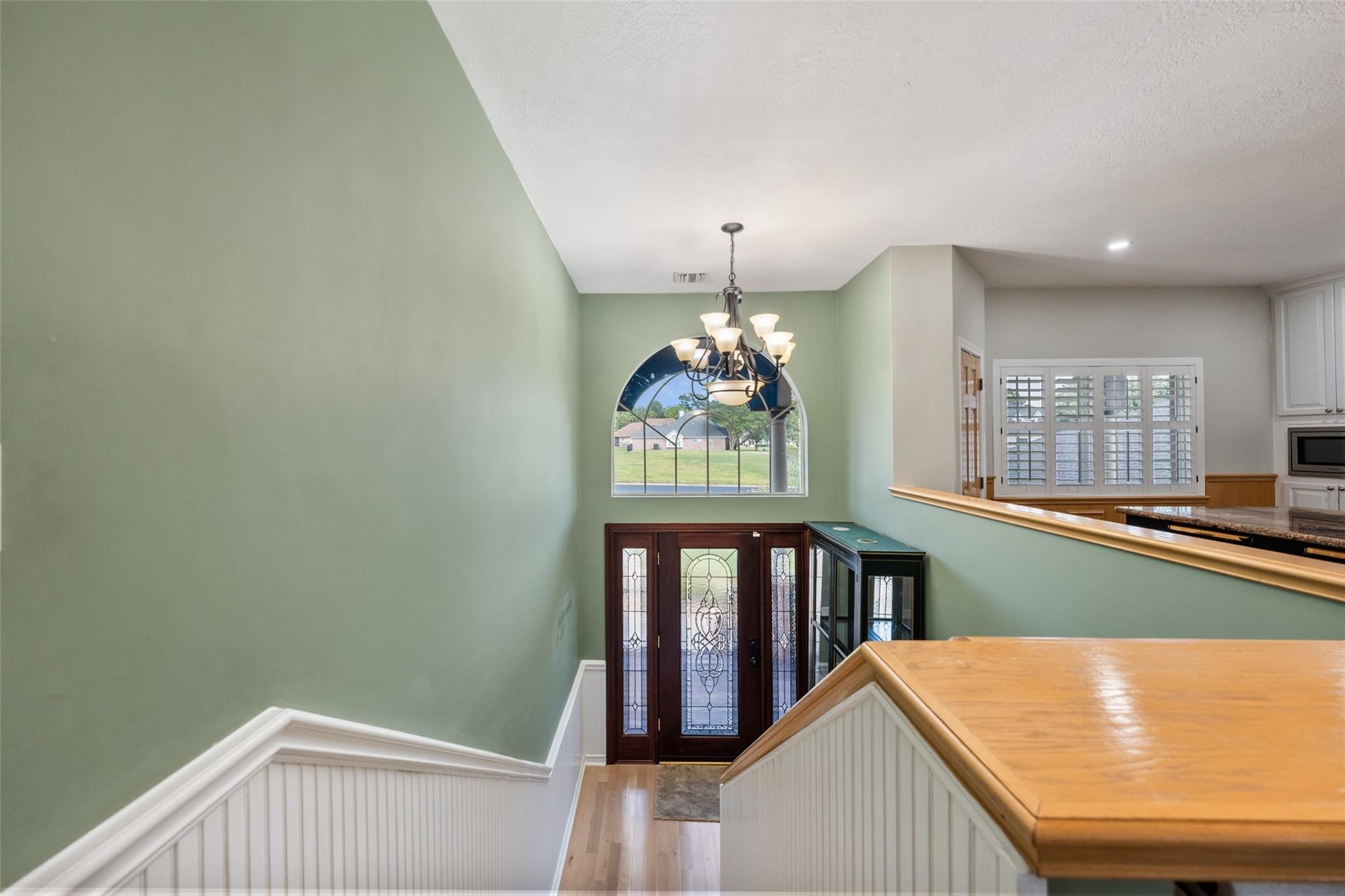 12498 Lake Vista Drive