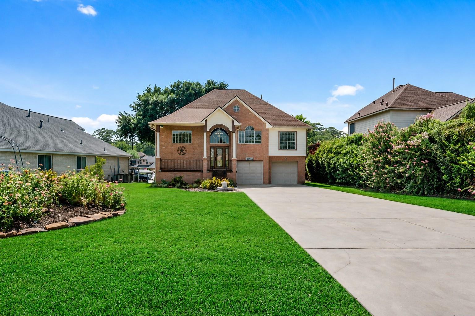 12498 Lake Vista Drive
