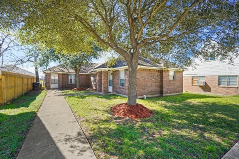 Photo of 4636 Mayflower Street, Houston, TX 77033 (MLS # 77064320)