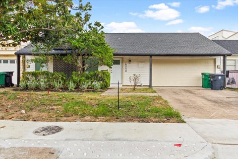 Photo of 10730 Boardwalk Street, Houston, TX 77042 (MLS # 5141042)