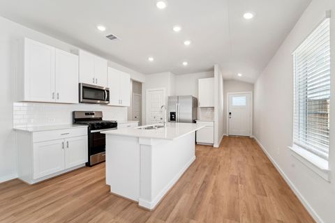 29218 Farmhouse Estates Drive Waller TX 77484