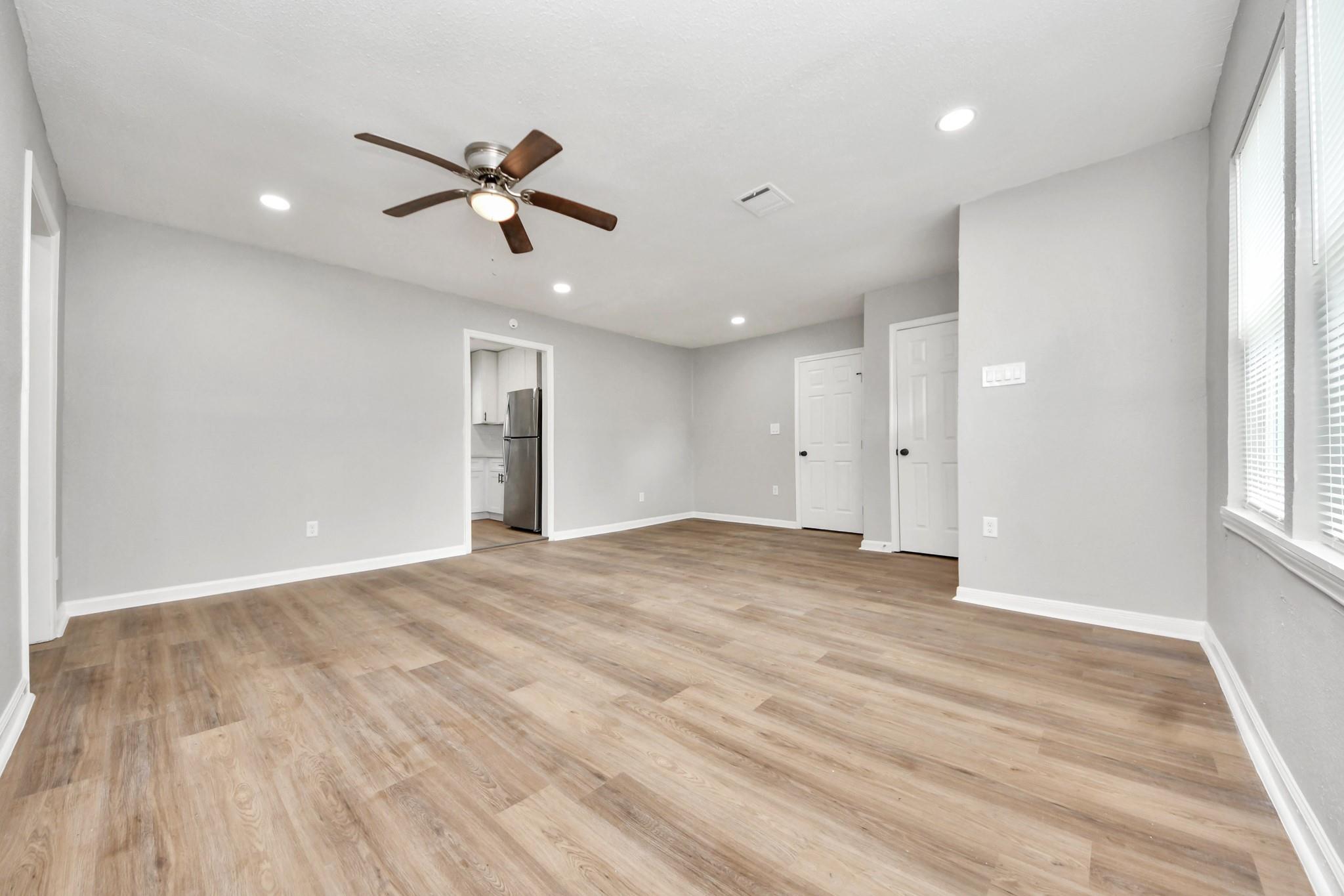 710 Canary Circle