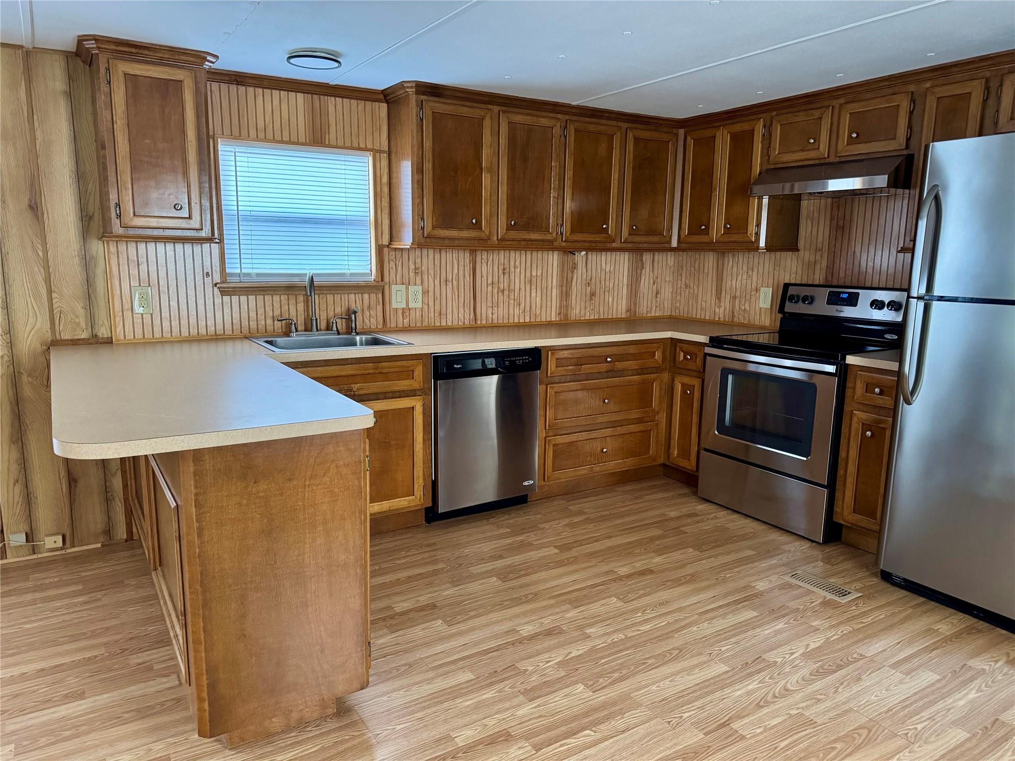 1733 Farm To Market 3277