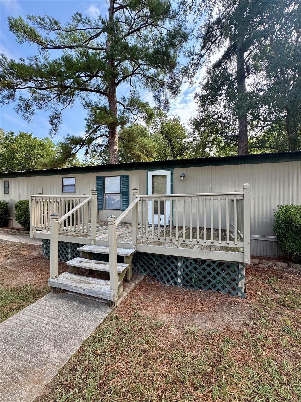 1733 Farm To Market 3277