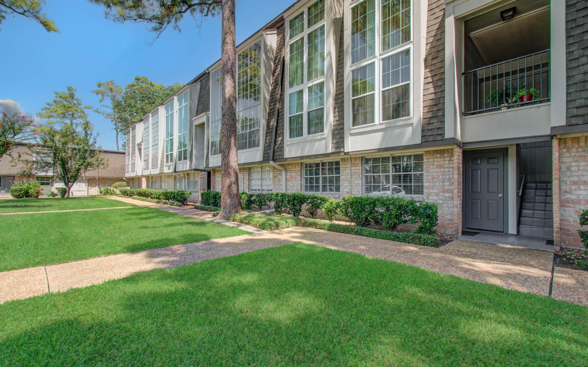 12633 Memorial Drive 74