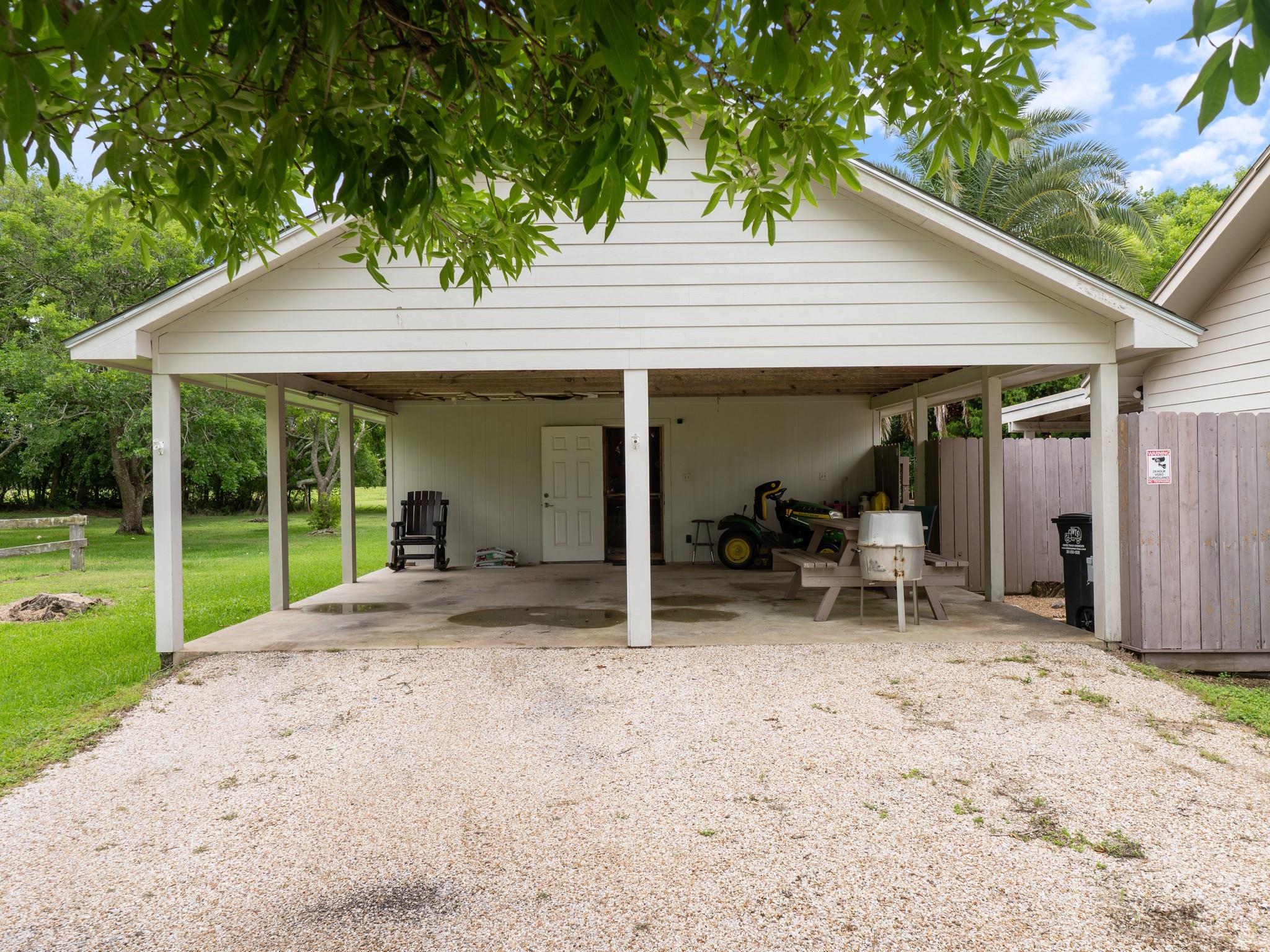 1103 Green Avenue
