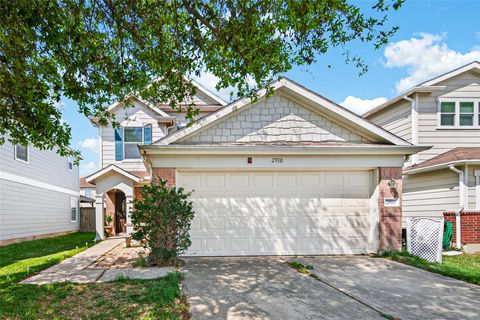 Photo of 2910 Yearling Colt Court, Houston, TX 77038 (MLS # 25366987)