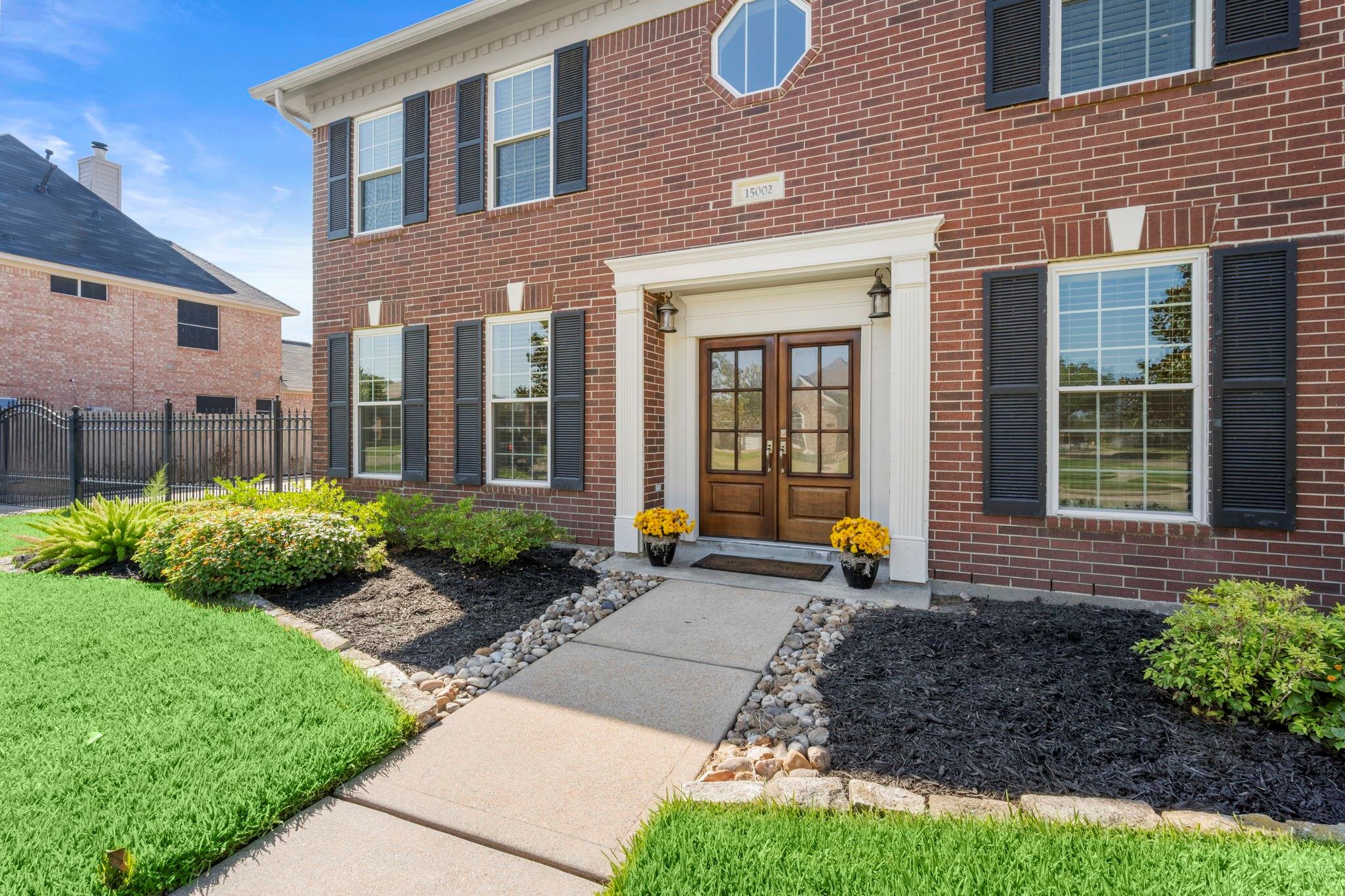 15002 Vista Heights Drive