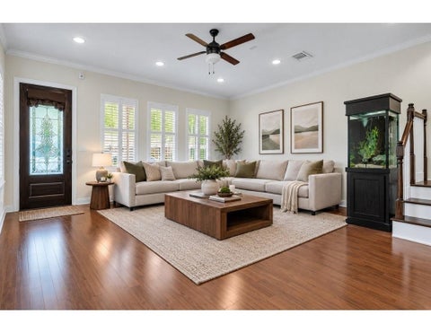 Photo of 1423 Colorado Street, Houston, TX 77007 (MLS # 14487023)