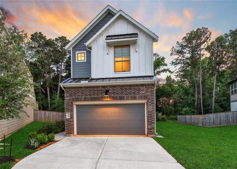 Photo of 104 Red Cascade Court, Conroe, TX 77318 (MLS # 59490190)