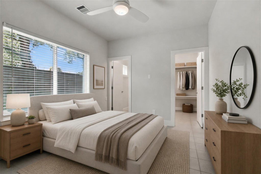 Photo of 2126 Dennis Street Street, Houston, TX 77004 (MLS # 40670951)