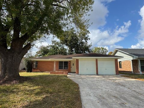 Photo of 1914 Firwood Drive, Pasadena, TX 77502 (MLS # 34640990)