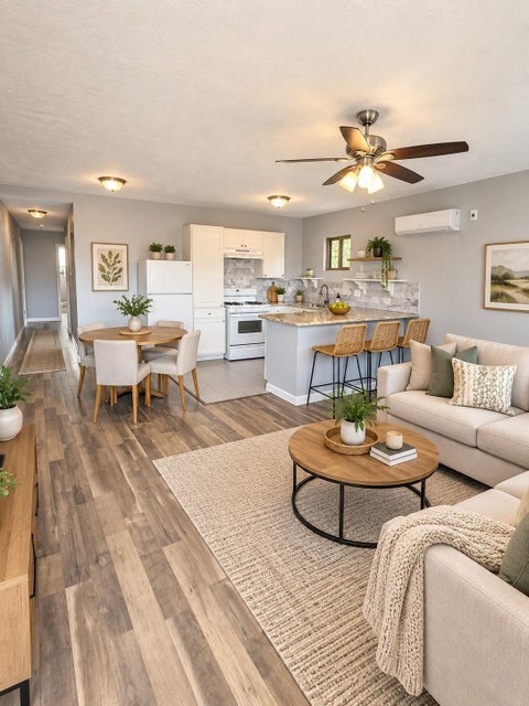 Photo of 4811 Oakland Street #4, Houston, TX 77023 (MLS # 2020654)