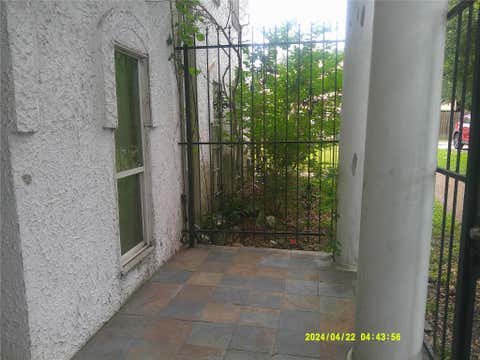 Townhouse For Rent - 12411 W Village Drive #D<br/> Houston, TX 77039
