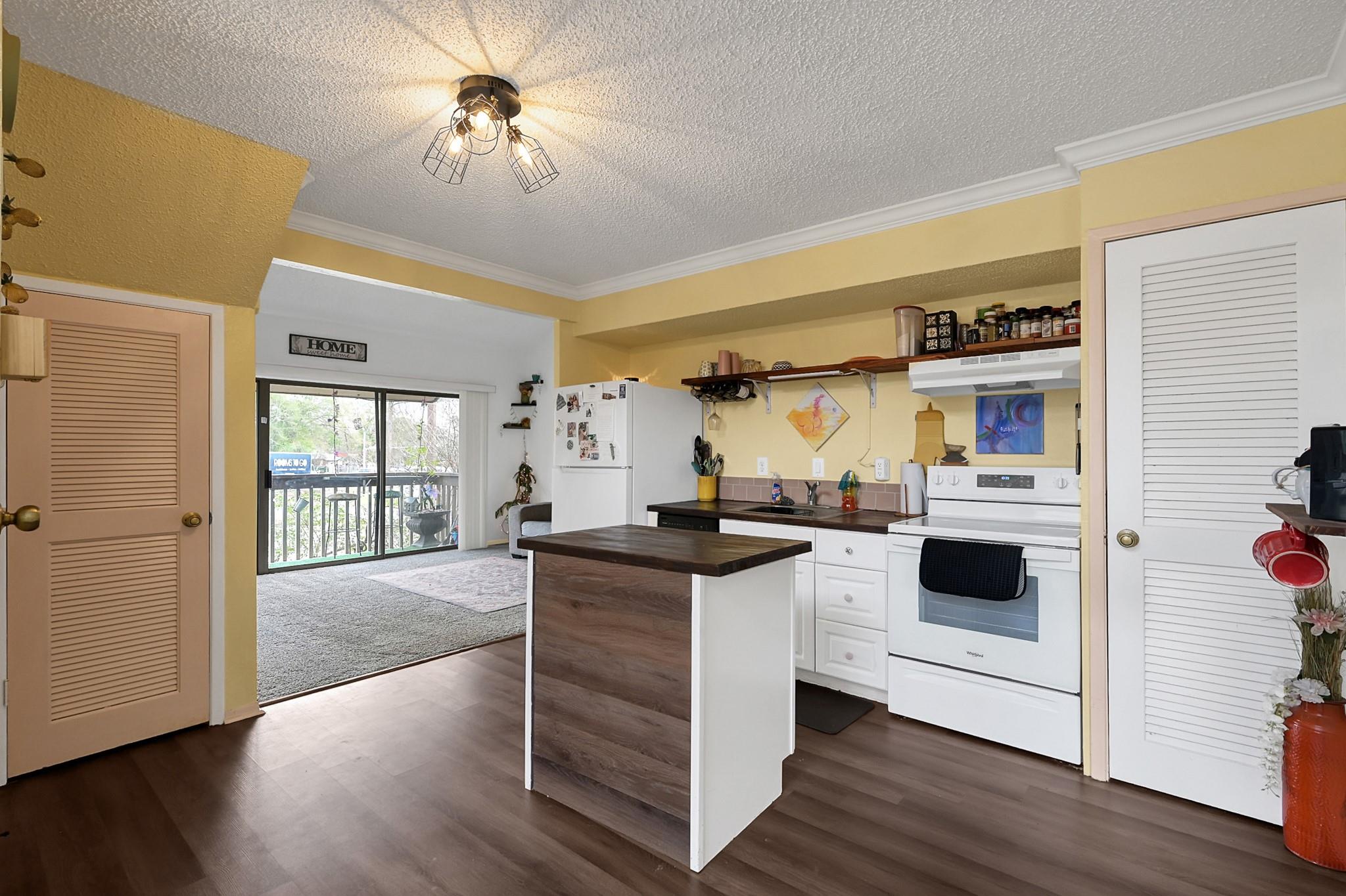 12900 Walden Road 702G