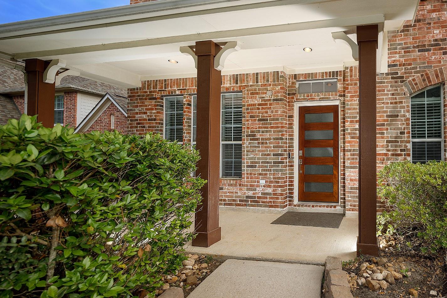 83 French Oaks