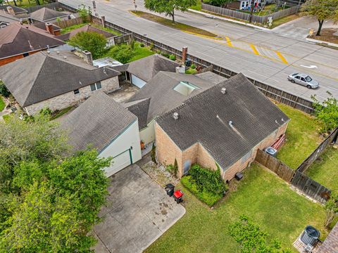 Photo of 11603 Counselor Street, Houston, TX 77065 (MLS # 41220850)