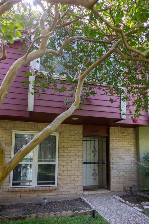 Photo of 9517 Fondren Road, Houston, TX 77074 (MLS # 54937855)