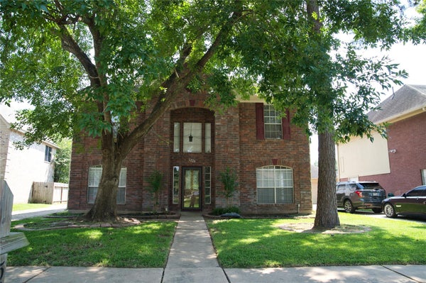 5226 PRAIRIE CREEK DR, HOUSTON, TX 77084 - Image 9237ea578262d5a8b77a1c44c8cdbd5e/548669699