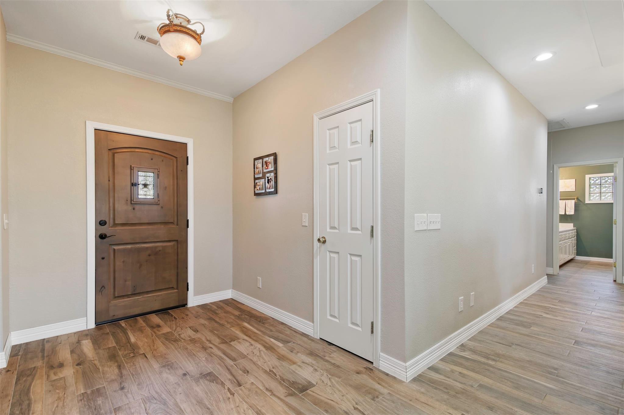 13942 Longstreet Road