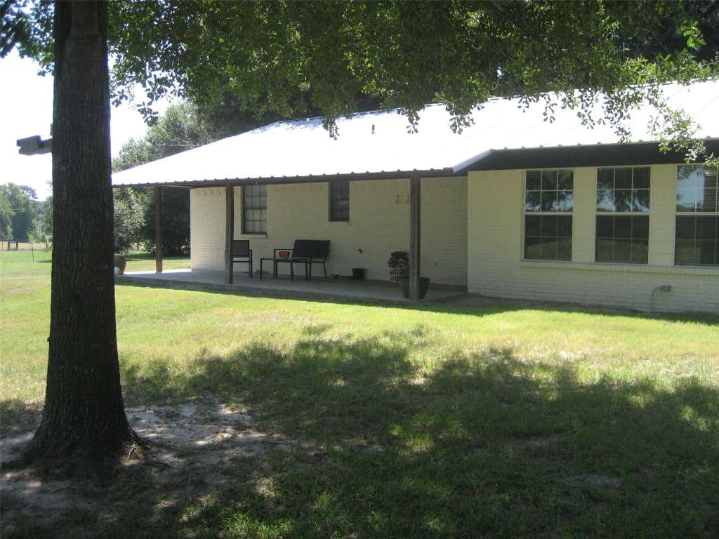 Photo of 627 Fm-2423, Grapeland, TX 75844 (MLS # 14666793)