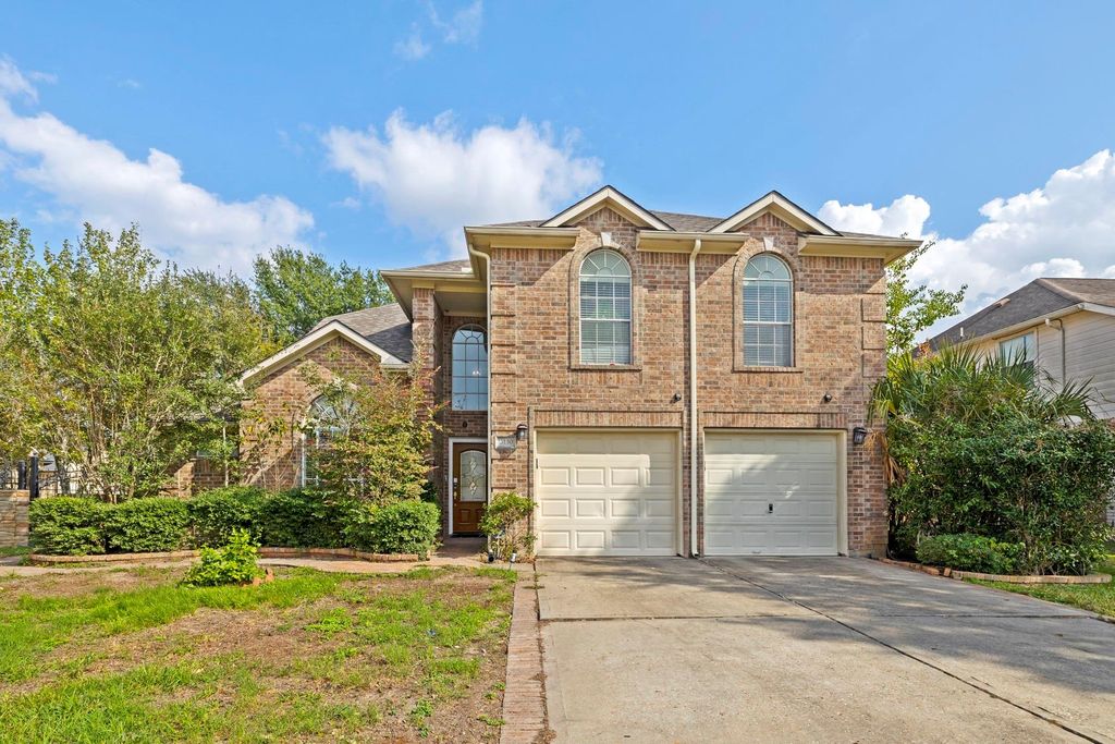 Photo of 11130 Camino Oaks Drive, Houston, TX 77064 (MLS # 98001055)