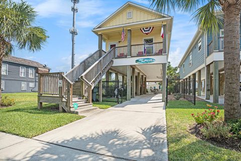 Photo of 3415 Winnie Street, Galveston, TX 77550 (MLS # 62227690)