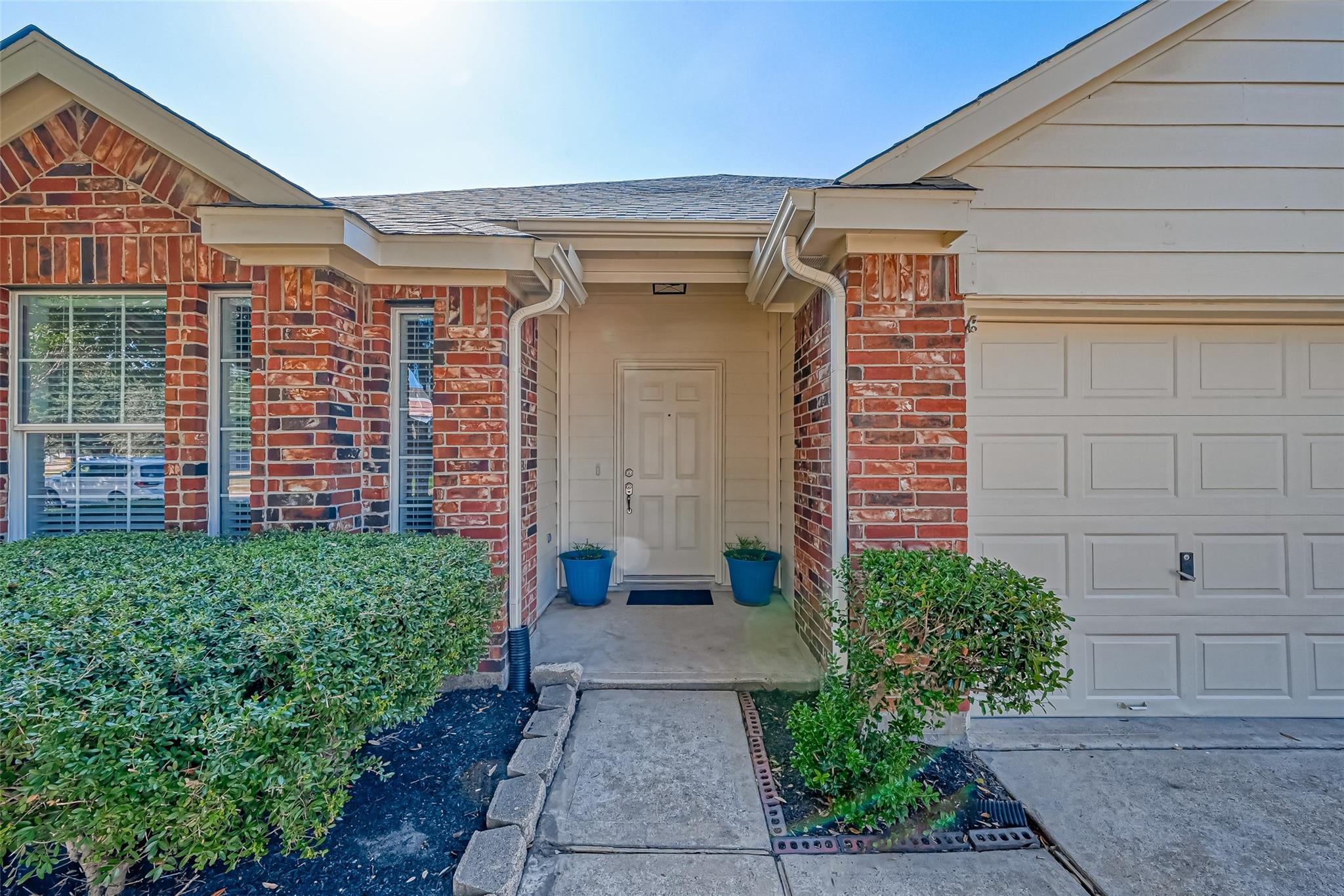 8418 Woodland Knoll Lane