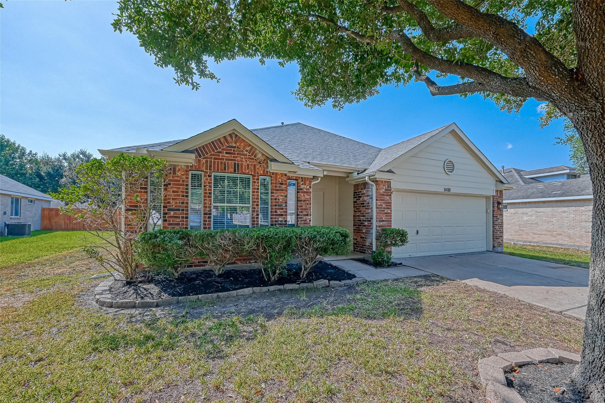 8418 Woodland Knoll Lane